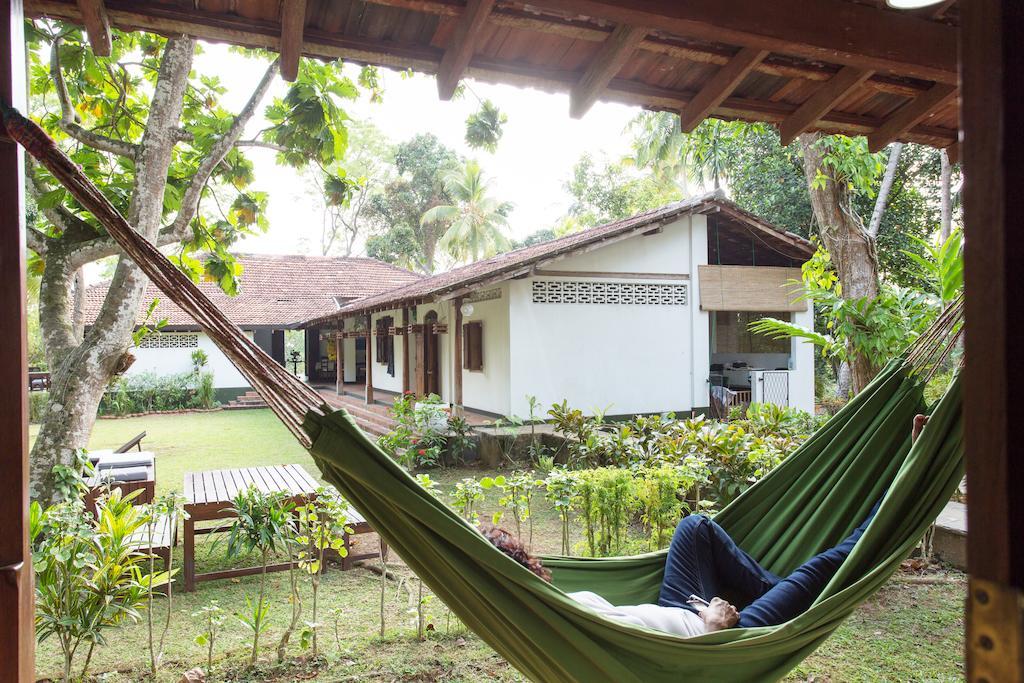 Templeberg Bed & Breakfast Walahanduwa Ngoại thất bức ảnh
