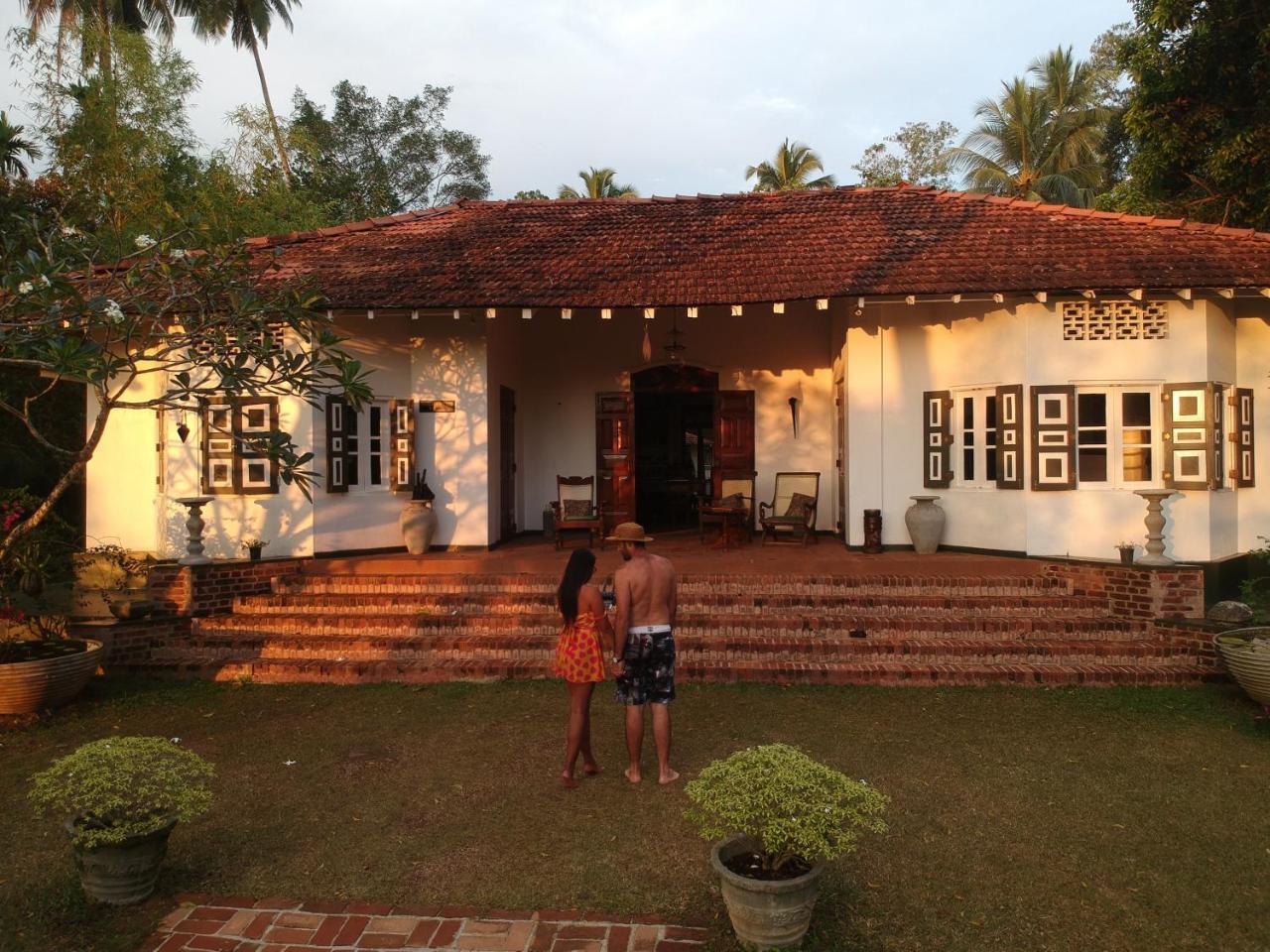 Templeberg Bed & Breakfast Walahanduwa Ngoại thất bức ảnh