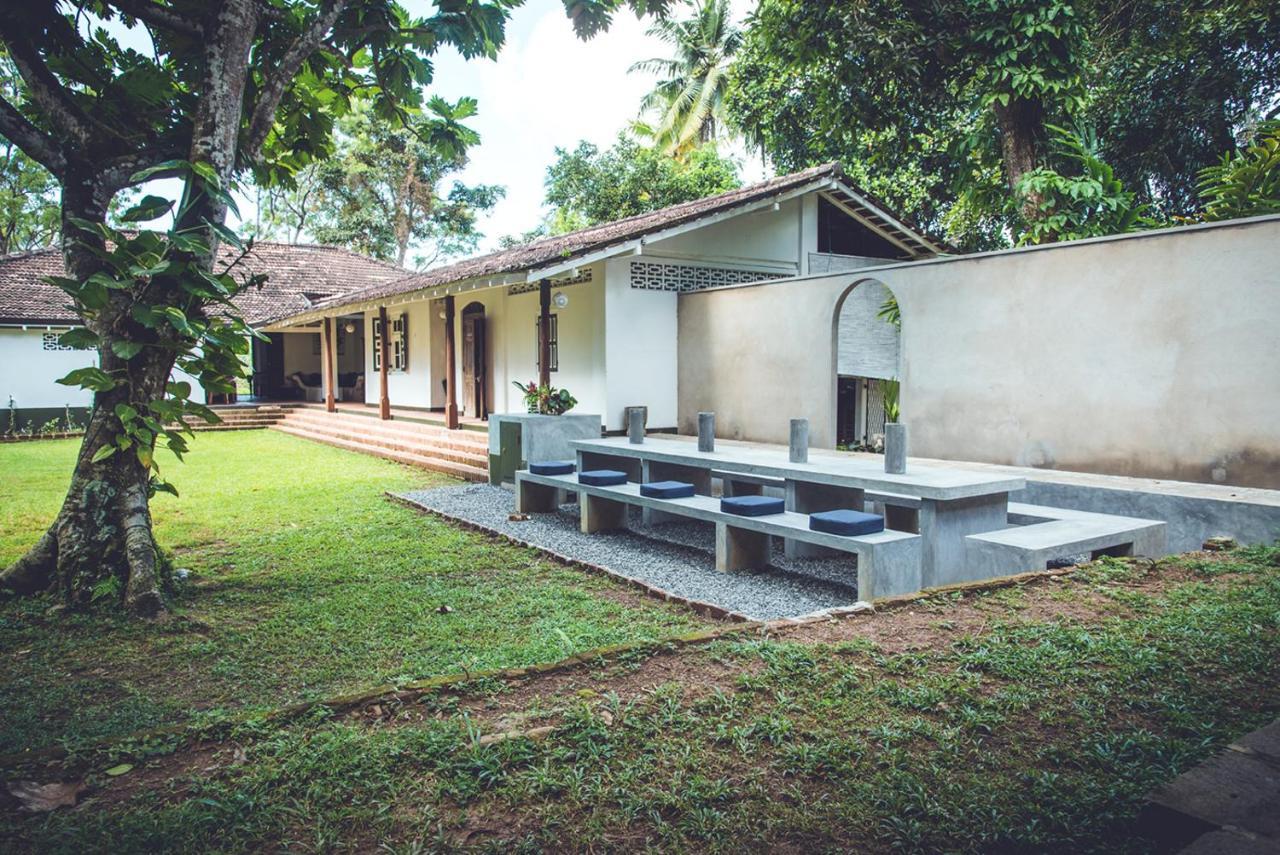 Templeberg Bed & Breakfast Walahanduwa Ngoại thất bức ảnh