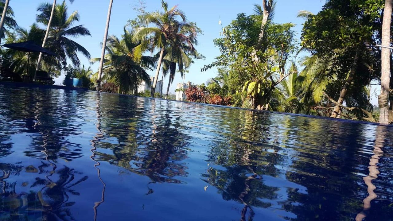 Templeberg Bed & Breakfast Walahanduwa Ngoại thất bức ảnh