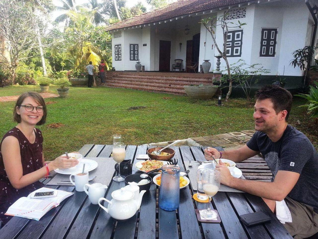 Templeberg Bed & Breakfast Walahanduwa Ngoại thất bức ảnh